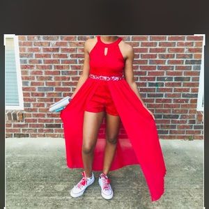 GUC❤️ Girls Romper, worn once, one pulled area